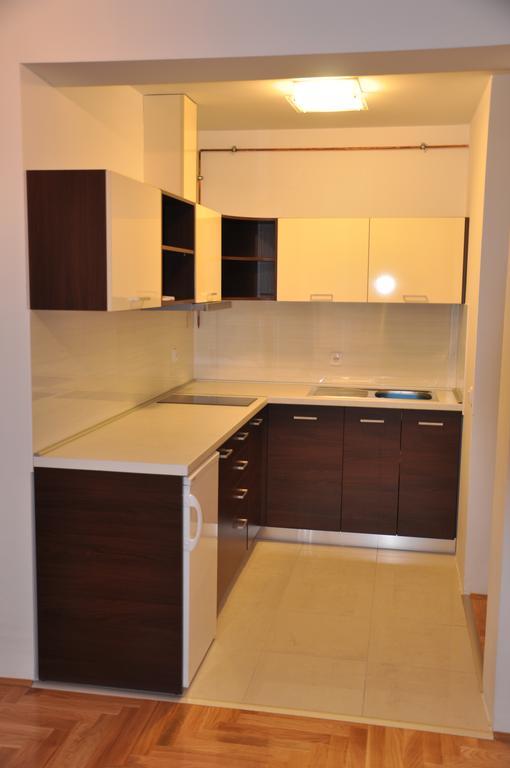 Park Srce Apartments Arandjelovac Δωμάτιο φωτογραφία