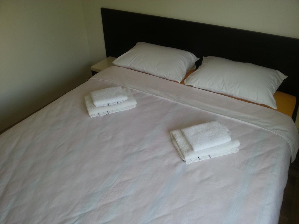 Park Srce Apartments Arandjelovac Δωμάτιο φωτογραφία
