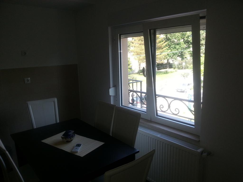 Park Srce Apartments Arandjelovac Δωμάτιο φωτογραφία